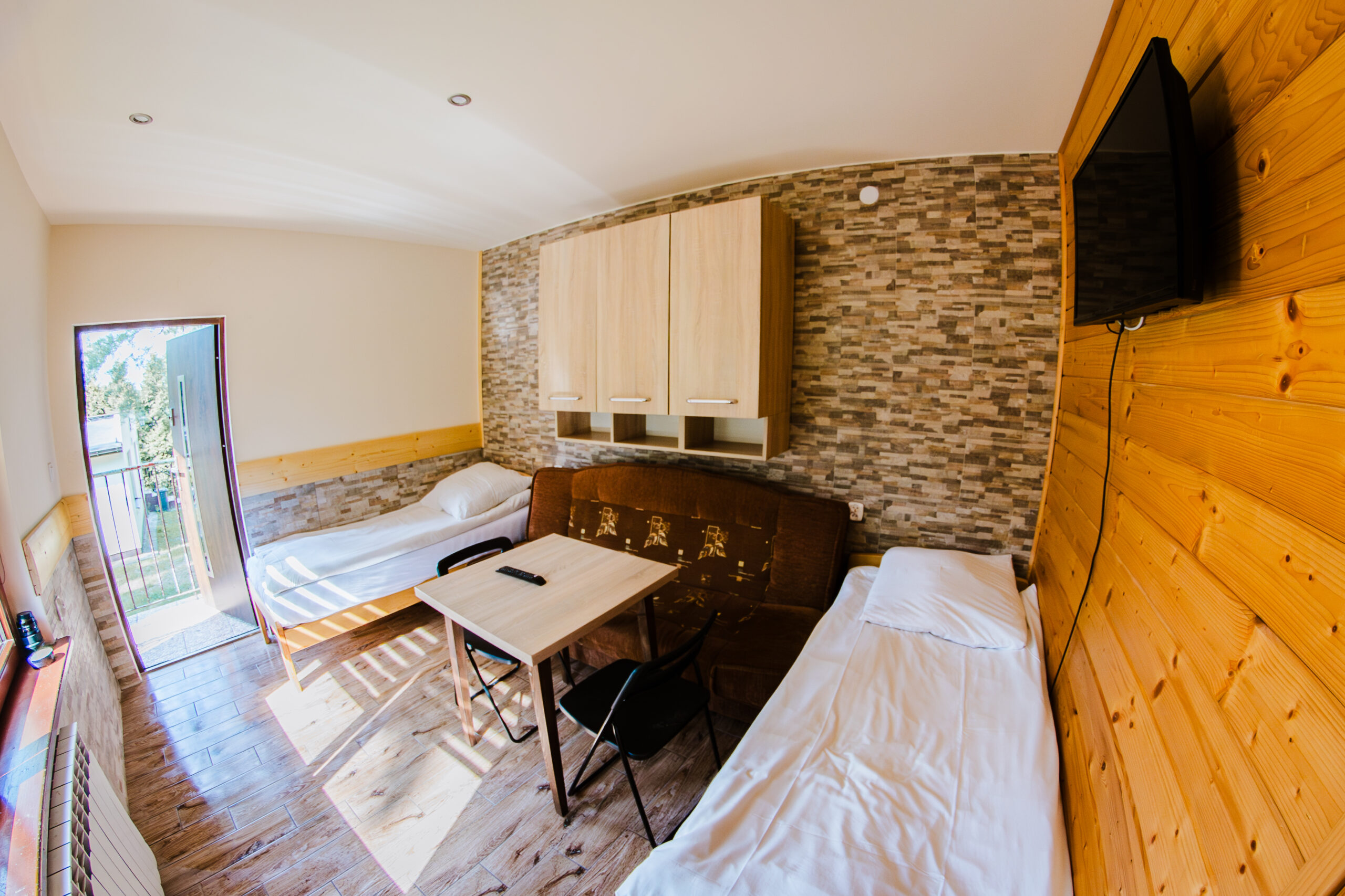 domek 2-pok. 2 domek 2-pok. 2