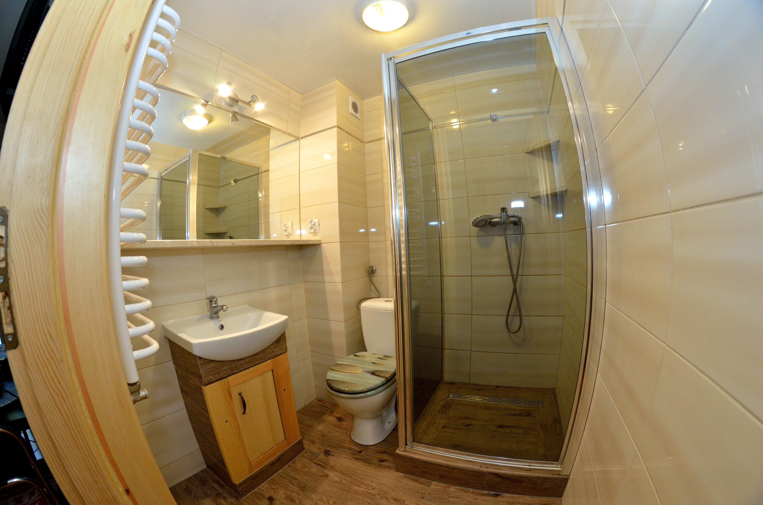 łazienka-domek-1pok łazienka-domek-1pok