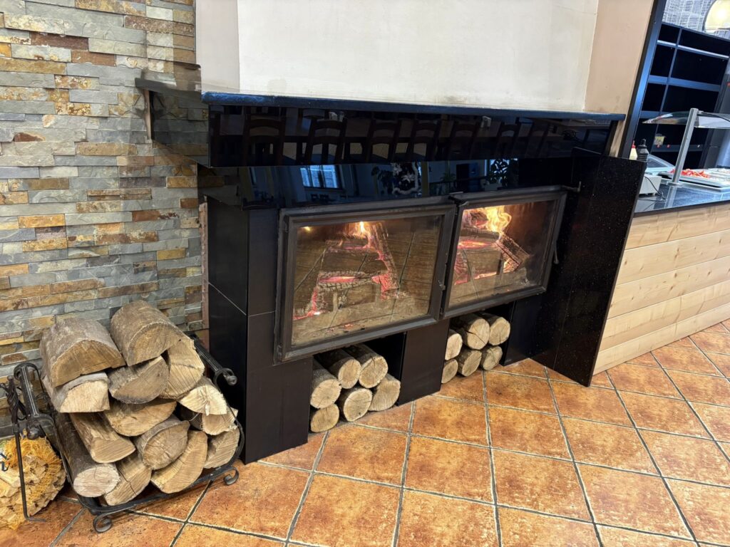 82dc484d-93d4-4957-9600-8ddb75107fe1 (1)