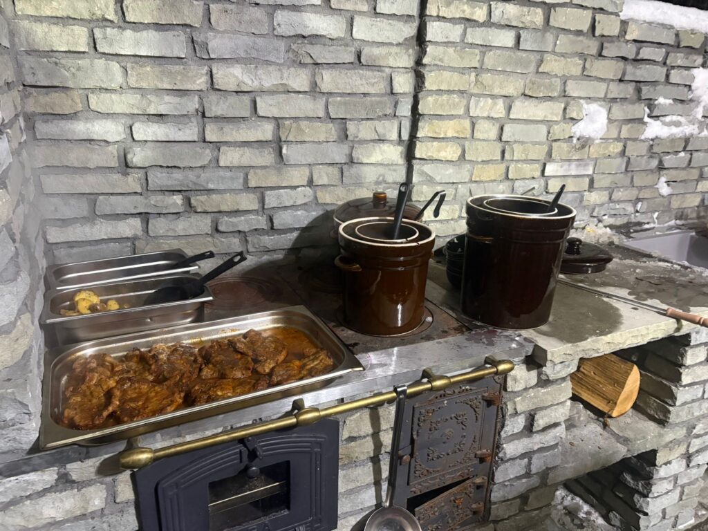 9793DD2B-521F-41FC-8DA7-EF4F811B64FC